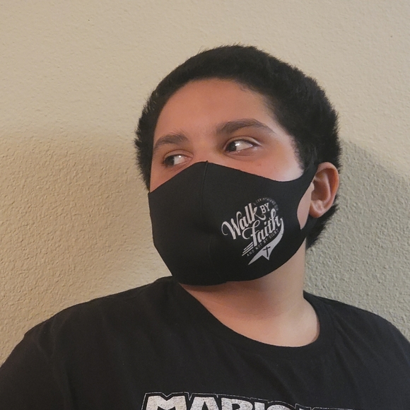 Facemask - Picture 4 of 10